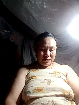 Snapshot of Lucky_baby7 chatting on May 11, 2026, 2:45 pm Lucky baby7 online show from May 11, 2026, 2:45 pm