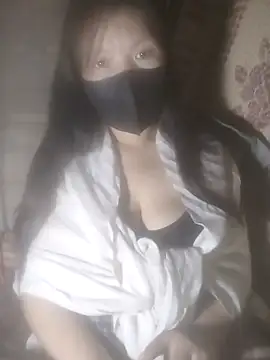 Snapshot of Yang-my- chatting on February 21, 2026, 1:57 pm Yang-my- online show from February 21, 2026, 1:57 pm