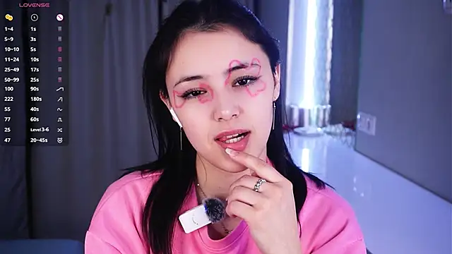 Snapshot of VerlieChahal chatting on February 9, 2026, 6:28 pm VerlieChahal online show from February 9, 2026, 6:28 pm