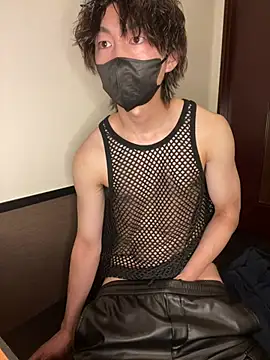 --ha-ru-- online show from June 3, 2026, 5:50 pm