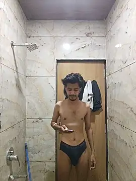 Sam03s online show from May 17, 2026, 2:06 pm