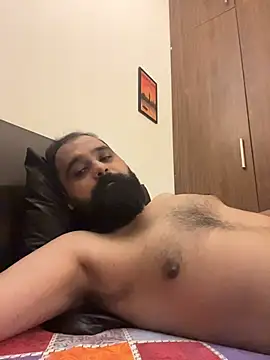 beerboy2222 online show from July 26, 2026, 1:29 pm