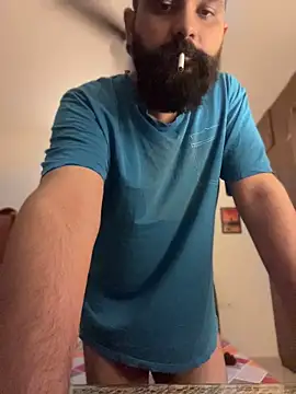 beerboy2222 online show from June 19, 2026, 6:36 pm