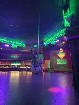 XXX2Freaks online show from March 12, 2026, 8:07 am