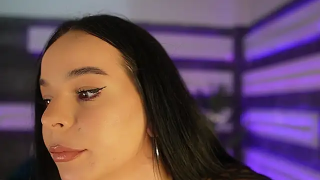 Snapshot of SkyMusee_ chatting on February 19, 2026, 1:19 pm SkyMusee online show from February 19, 2026, 1:19 pm