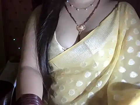 your-ayra online show from April 22, 2026, 7:53 pm