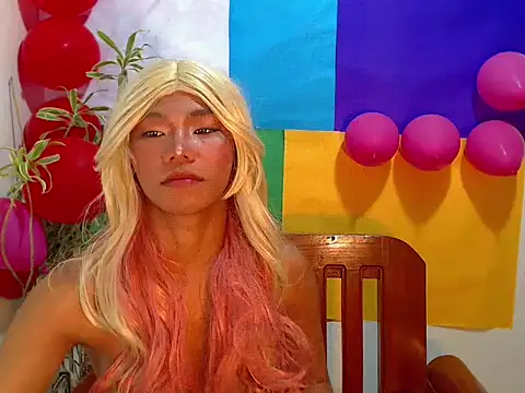 shopiaxox1 online show from February 19, 2026, 4:31 am