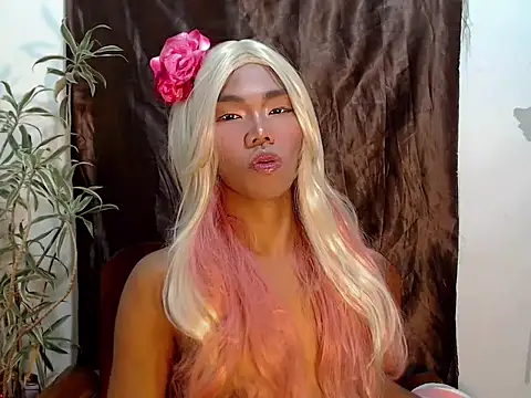 shopiaxox1 online show from February 22, 2026, 4:15 am