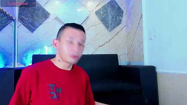 Isaak 26 online show from April 16, 2026, 11:11 am