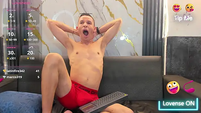 Isaak 26 online show from March 26, 2026, 2:59 pm