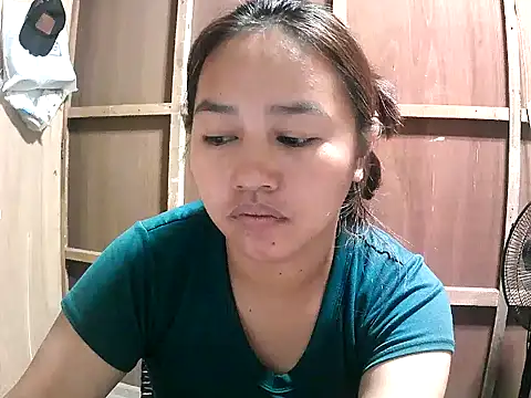 Cloudette 17 online show from February 13, 2026, 5:07 am