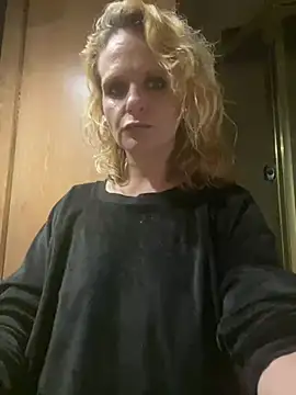 angelswhore online show from April 27, 2026, 3:59 am