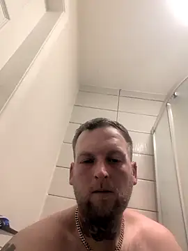 dave32000 online show from April 12, 2026, 11:30 pm