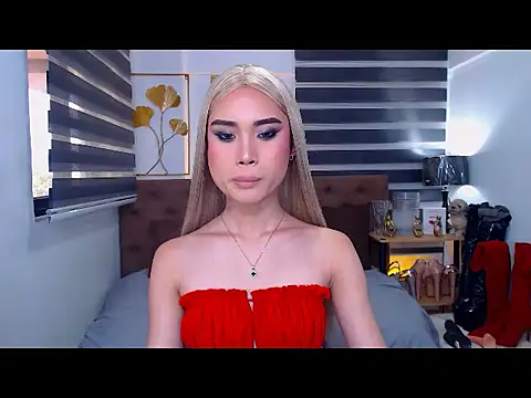 JuicyCockThea online show from April 11, 2026, 12:29 am