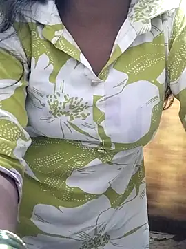 Snapshot of telugusailaja chatting on March 2, 2026, 5:20 pm telugusailaja online show from March 2, 2026, 5:20 pm