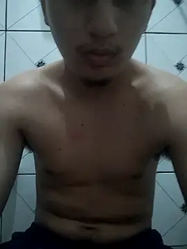 Snapshot of Rodri1k chatting on February 9, 2026, 7:45 pm Rodri1k online show from February 9, 2026, 7:45 pm