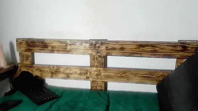 Snapshot of elfaty chatting on March 23, 2026, 5:18 am elfaty online show from March 23, 2026, 5:18 am