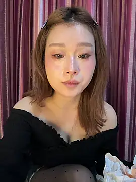 Snapshot of A-cola chatting on April 3, 2026, 5:36 am A-cola online show from April 3, 2026, 5:36 am