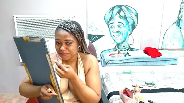 TyraHotxxx online show from April 15, 2026, 6:08 am