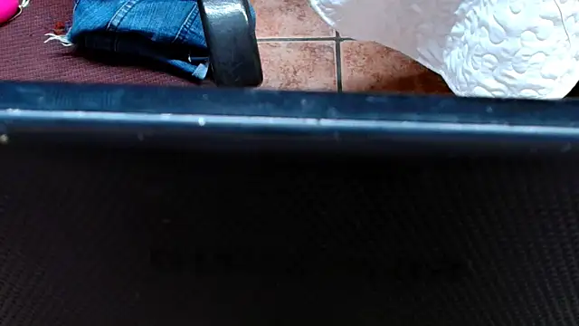 TyraHotxxx online show from March 23, 2026, 2:33 am