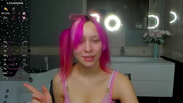 Snapshot of EmilyTrase chatting on March 26, 2026, 3:49 am EmilyTrase online show from March 26, 2026, 3:49 am