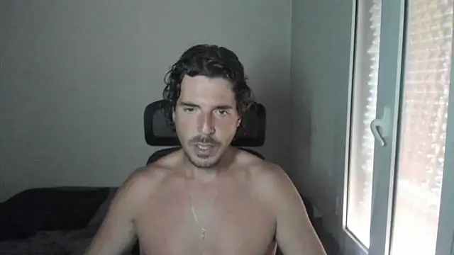 joaquin420 hot online show from April 11, 2026, 12:31 pm