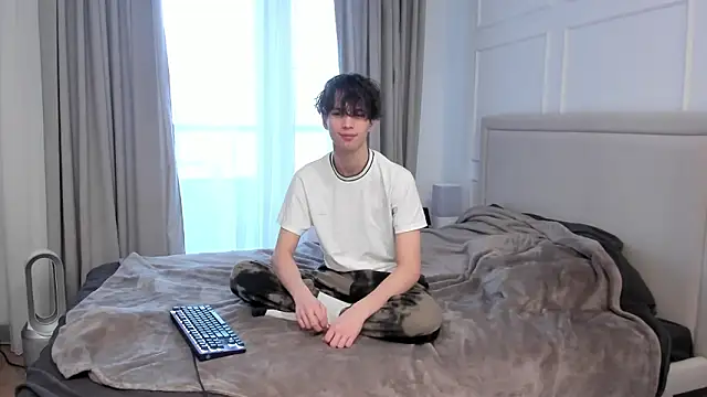 Ur NextDoor Boy online show from March 2, 2026, 6:36 am