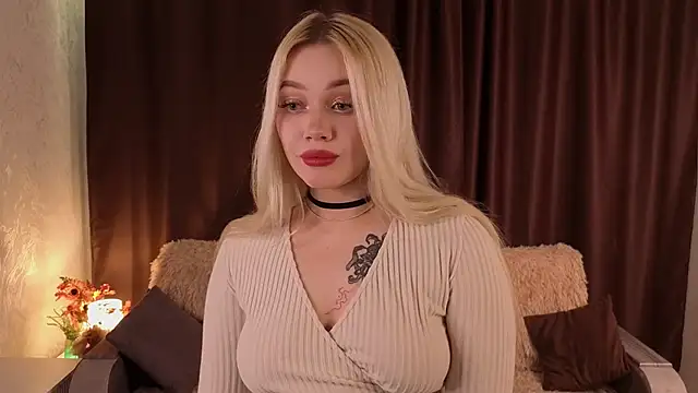 lucyirl online show from March 14, 2026, 5:08 pm