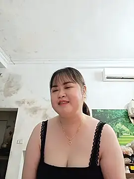 Kee-kimlee online show from June 22, 2026, 9:01 pm