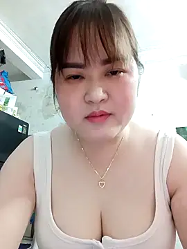 Snapshot of Kee-kimlee chatting on March 2, 2026, 2:45 am Kee-kimlee online show from March 2, 2026, 2:45 am