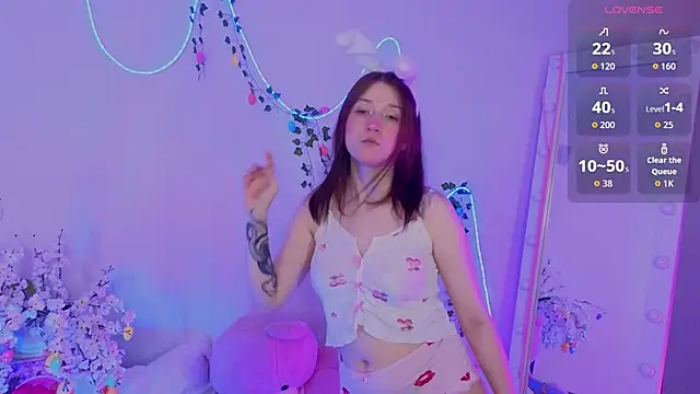 MmollyMay online show from April 7, 2026, 10:17 am