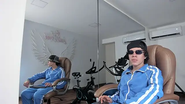 Snapshot of Jordi_Cooper chatting on February 27, 2026, 7:57 pm Jordi Cooper online show from February 27, 2026, 7:57 pm