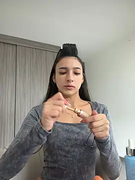 DannyCr 1 online show from February 11, 2026, 9:25 pm