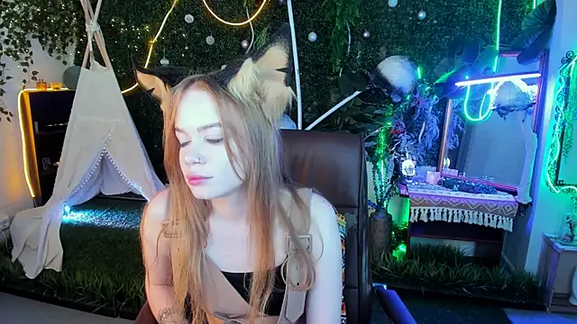 AmyNox online show from July 28, 2026, 11:17 am