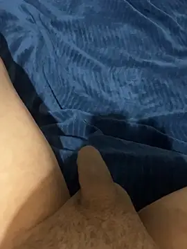 Snapshot of tardecaliente chatting on February 27, 2026, 8:08 pm tardecaliente online show from February 27, 2026, 8:08 pm