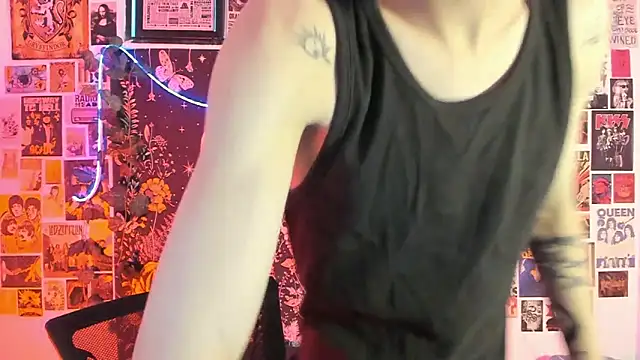 Snapshot of alextop_ chatting on February 16, 2026, 10:29 pm alextop online show from February 16, 2026, 10:29 pm