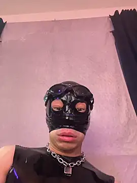 Snapshot of RubberGummi chatting on April 9, 2026, 11:49 am RubberGummi online show from April 9, 2026, 11:49 am