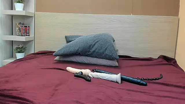 PinkyTwerkyX online show from December 3, 2025, 1:21 pm