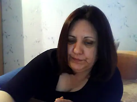 LockyCharm111 online show from June 9, 2026, 6:09 pm