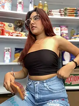 Snapshot of VelariaSoft chatting on March 26, 2026, 7:45 pm VelariaSoft online show from March 26, 2026, 7:45 pm