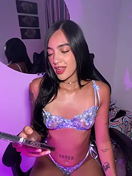 Snapshot of ValeriaMarquez chatting on February 11, 2026, 8:09 pm ValeriaMarquez online show from February 11, 2026, 8:09 pm