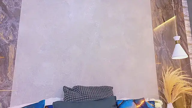 Hannah-Prada online show from February 17, 2026, 10:56 am