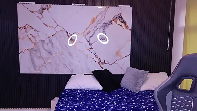 Sophie19   online show from March 12, 2026, 12:20 pm