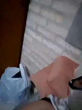 Snapshot of Joaquinh chatting on February 10, 2026, 2:32 am Joaquinh online show from February 10, 2026, 2:32 am