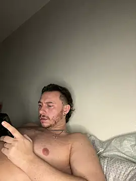 Tallhungandcloudy online show from March 11, 2026, 10:42 am