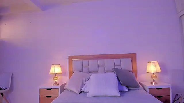 Bunny Blush1 online show from April 11, 2026, 7:06 pm