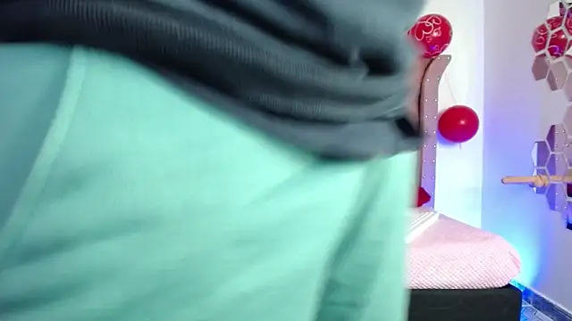 nat evans8 online show from February 17, 2026, 3:37 am