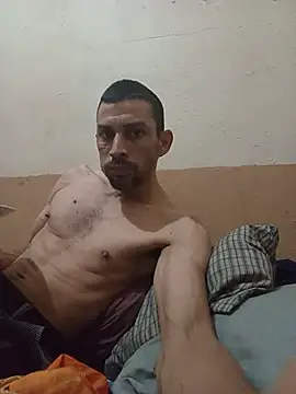 Snapshot of segnini21 chatting on June 29, 2026, 3:24 am segnini21 online show from June 29, 2026, 3:24 am