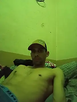 Snapshot of segnini21 chatting on June 2, 2026, 4:45 am segnini21 online show from June 2, 2026, 4:45 am