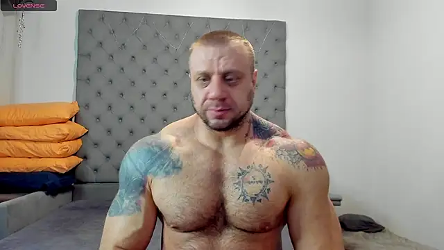 Snapshot of Samson_Legend chatting on February 15, 2026, 8:13 am Samson Legend online show from February 15, 2026, 8:13 am